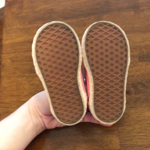 Toddler Vans - Picture 3 of 4